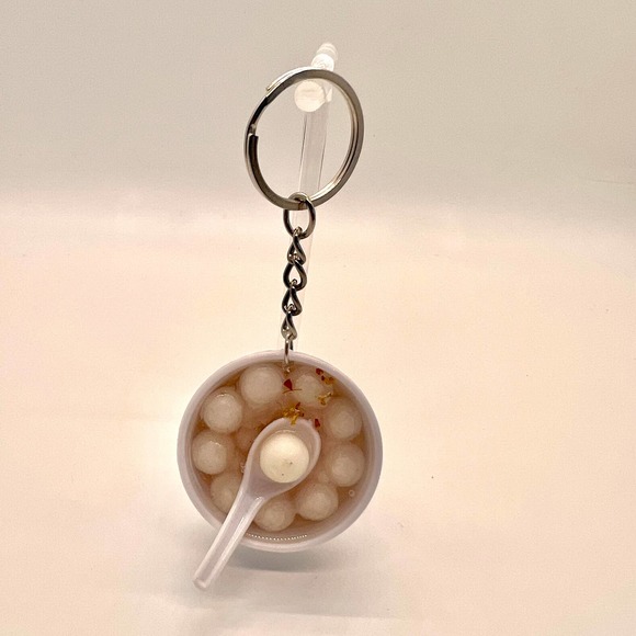 Dumpling Bowl Keychain - Asian Inspired Accessories - Kawaii Keychain - Picture 3 of 7